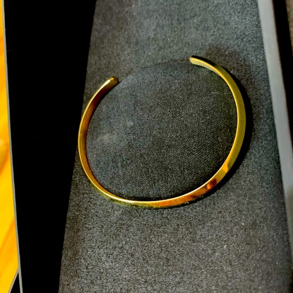 Daniel Wellington Watch - Gold - Picture 6 of 8